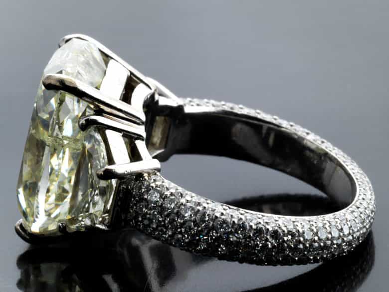 Detailabbildung: Diamantring