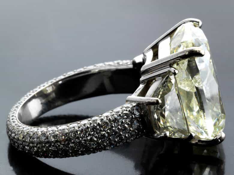 Detailabbildung: Diamantring
