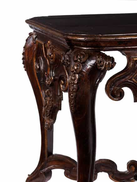 Detailabbildung: Paar Konsoltische