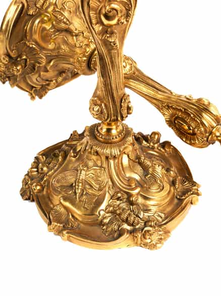 Detailabbildung: Paar Tischkerzenhalter im Louis XV-Stil