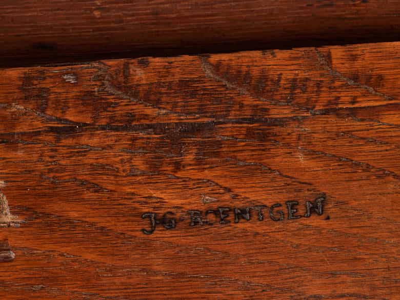 Detailabbildung: Feiner Salontisch