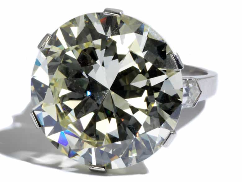 Detailabbildung: Großer Diamant-Solitärring