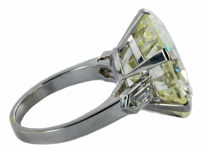 Detailabbildung: Großer Diamant-Solitärring