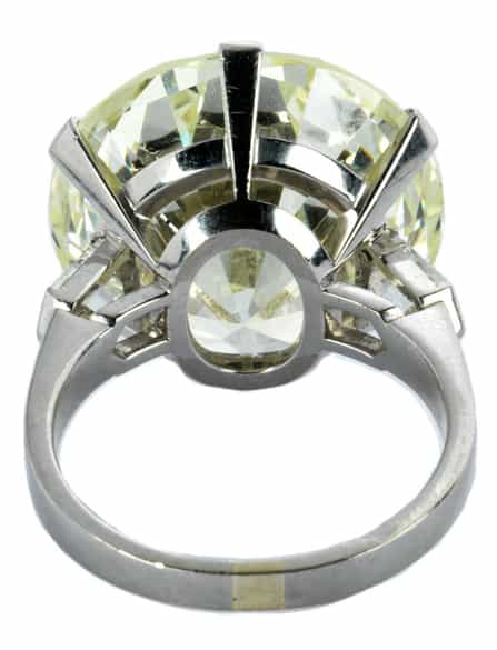 Detailabbildung: Großer Diamant-Solitärring