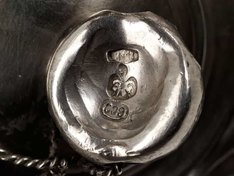 Detailabbildung:  Seltene Silberkanne