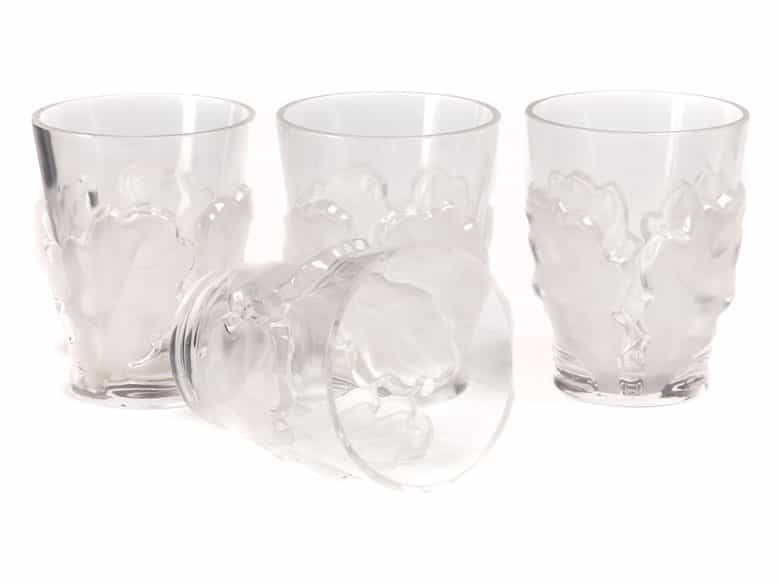 Detailabbildung: Satz von vier Lalique-Gläsern mit Eichenlaubdekor