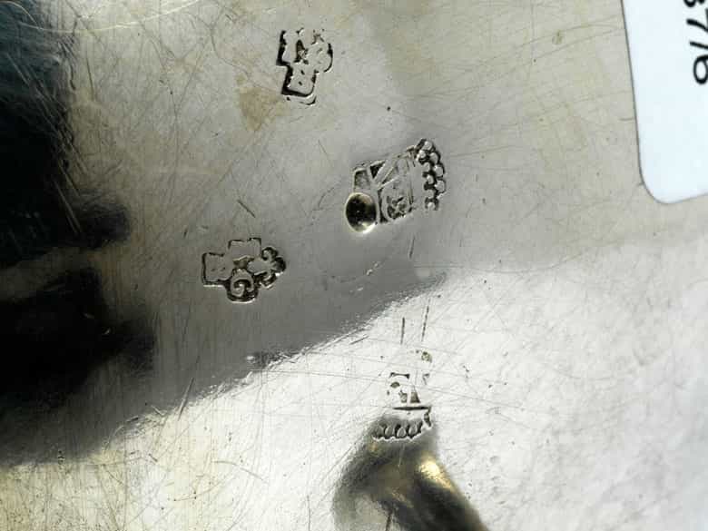 Detailabbildung:  Schweizer Kaffeekanne