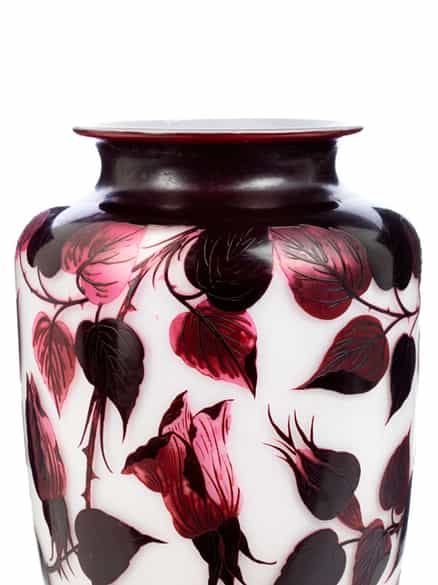 Detailabbildung:  Loetz-Vase mit Rosen