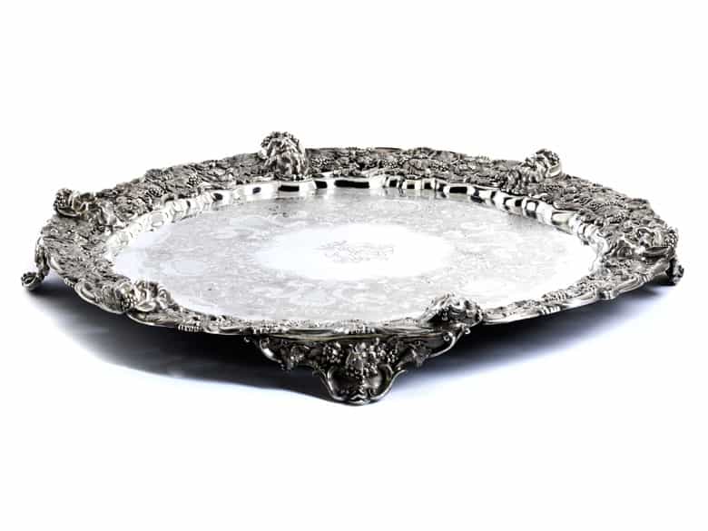 Detailabbildung:  Sehr großer Londoner Silber Salver