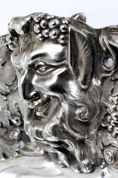 Detailabbildung:  Sehr großer Londoner Silber Salver