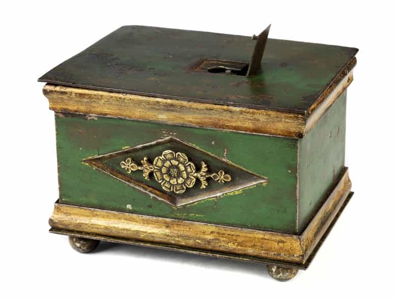 Detailabbildung: Eisenkästchen mit Geheimverschluss