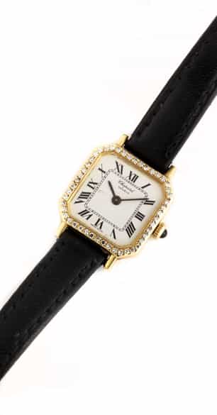 Detailabbildung:  Quadratische Damenuhr von CHOPARD in Gelbgold mit Brillanten