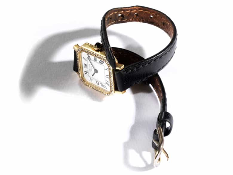 Detailabbildung:  Quadratische Damenuhr von CHOPARD in Gelbgold mit Brillanten