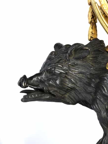 Detailabbildung: Seltene Carillon mit Wildschwein