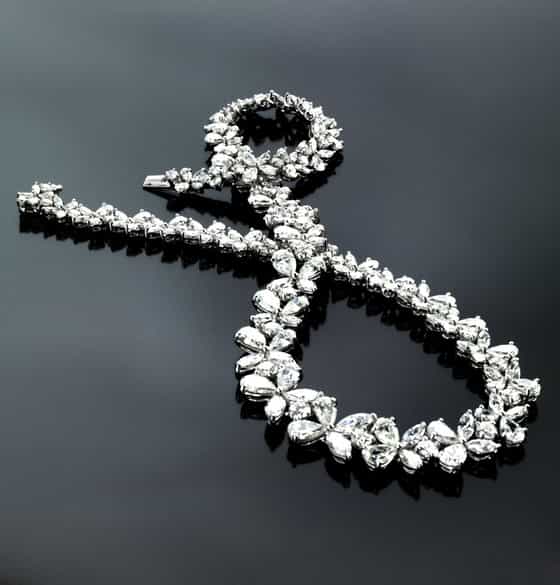 Detailabbildung:  Diamantcollier