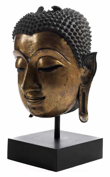 Detailabbildung: Monumentaler Buddha-Kopf