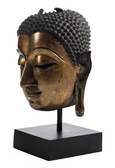 Detailabbildung: Monumentaler Buddha-Kopf