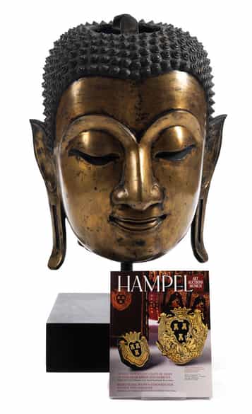 Detailabbildung: Monumentaler Buddha-Kopf