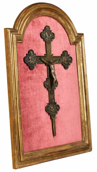 Detailabbildung: Bronzekreuz
