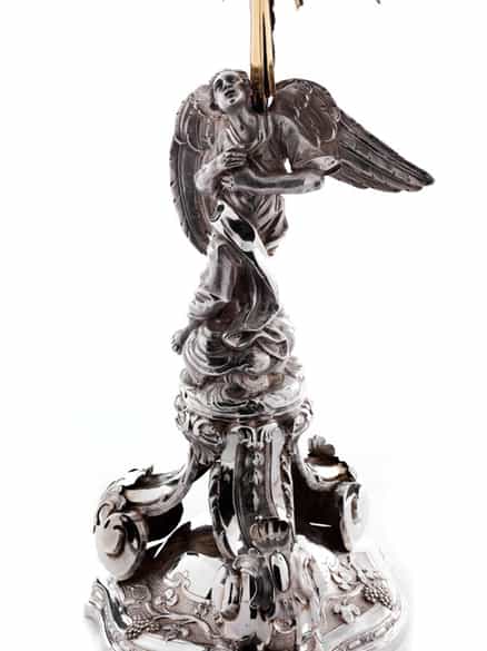 Detailabbildung: Barocke Silbermonstranz in Futteral