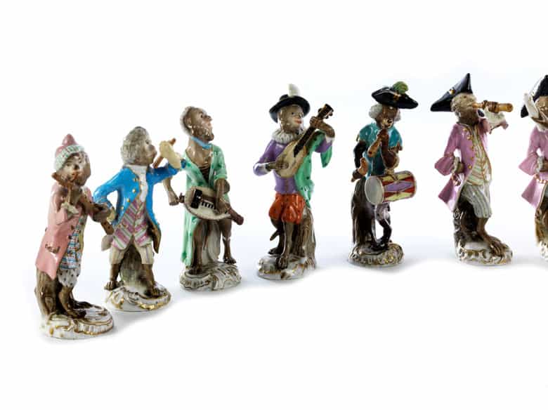 Detailabbildung: 17 Figuren der Meissener „Affenkapelle“