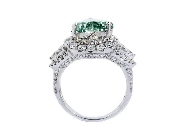 Detailabbildung: † Grüner Diamant-Herzring