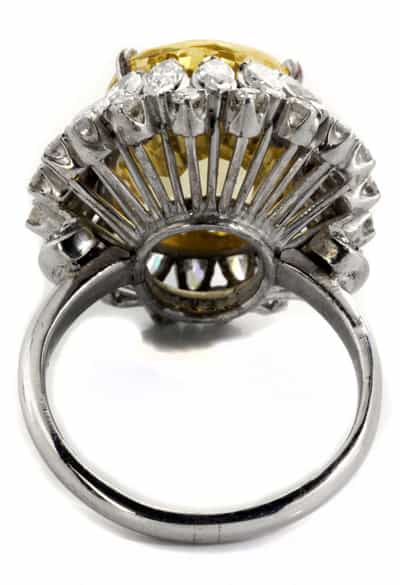 Detailabbildung: Gelber Saphir-Diamantring