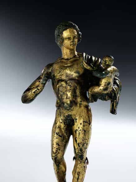Detailabbildung: Museale, vergoldete Bronzestatuette eines „Hermes Dionysophoros”