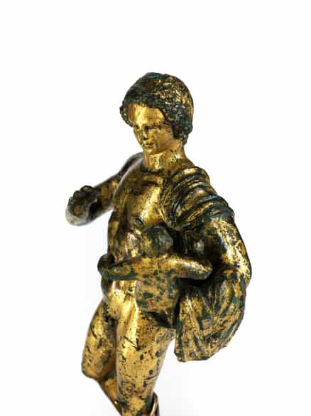 Detailabbildung: Museale, vergoldete Bronzestatuette eines „Hermes Dionysophoros”