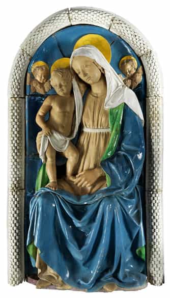 Detailabbildung: Musealer Majolika-Altar von Andrea Della Robbia, 1435 - 1525