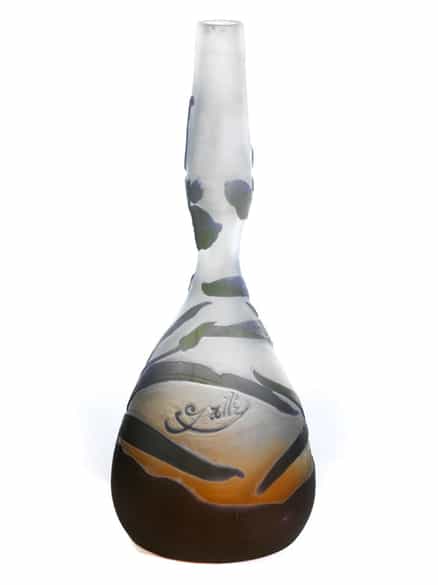 Detailabbildung: Kleine Keulenvase, signiert „Gallé“