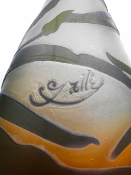 Detailabbildung: Kleine Keulenvase, signiert „Gallé“