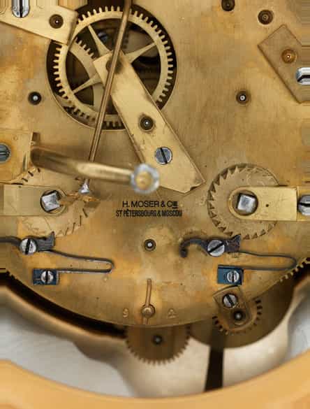 Detailabbildung: Seltene H. Moser-Pendule mit Brocothemmung