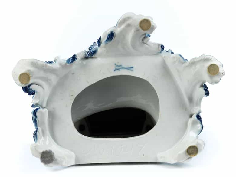 Detailabbildung: Porzellanuhr mit galanten Szenen