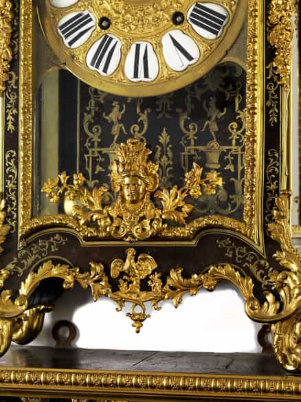 Detailabbildung: Konsoluhr