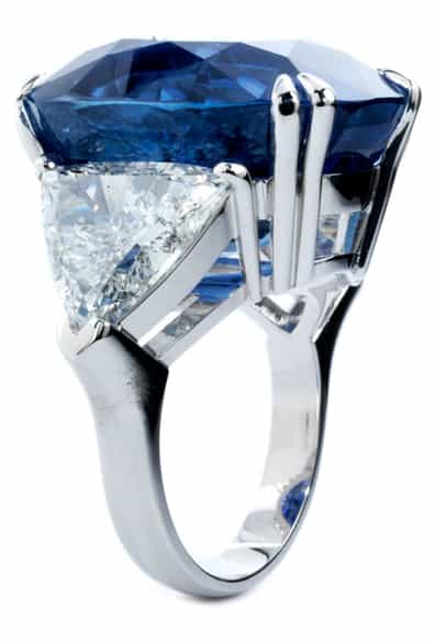 Detailabbildung: Großer Burmasaphir-Diamantring