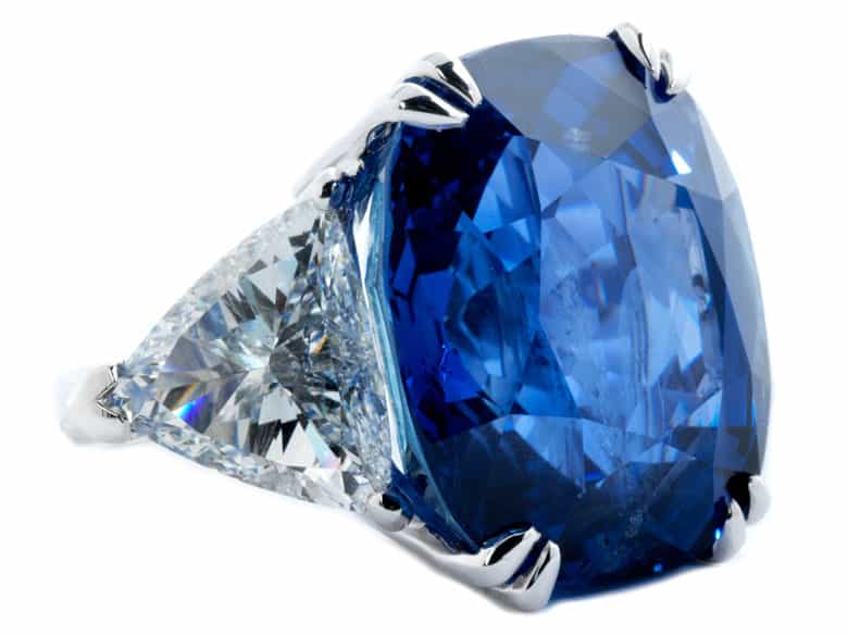 Detailabbildung: Großer Burmasaphir-Diamantring