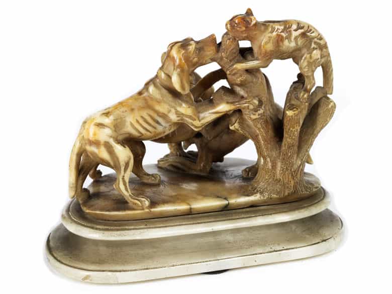 Detailabbildung: Figurengruppe in Alabaster