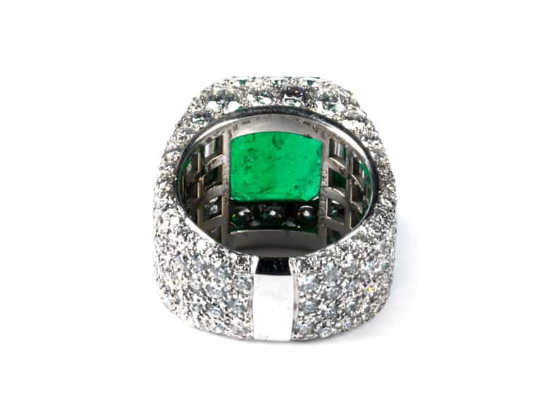 Detailabbildung: Smaragd-Diamantring von Bulgari