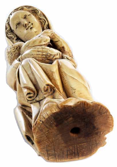 Detailabbildung: Elfenbeinschnitzfigur einer Maria lactans
