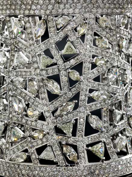 Detailabbildung: Breite Diamant-Armspange