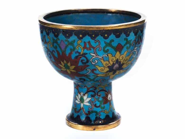 Detailabbildung: Cloisonné-Fußschale