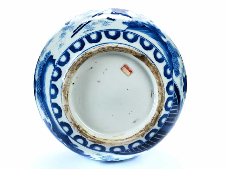 Detailabbildung: Große blau-weiße Vase
