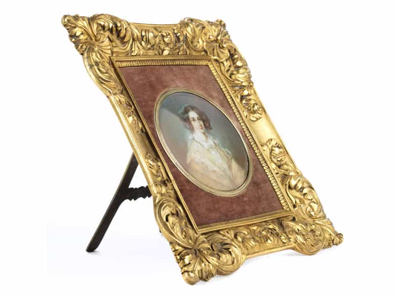 Detailabbildung: Miniaturbildnis einer Dame, signiert „Winterhalter“ (1805 – 1873)