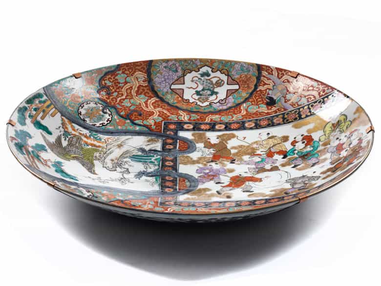 Detailabbildung: Sehr große Imari-Porzellanplatte