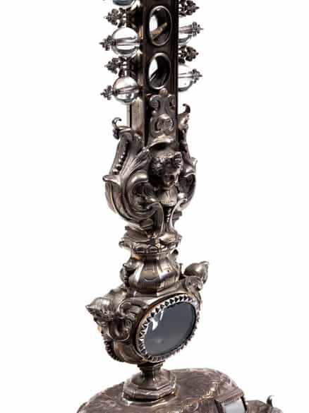 Detailabbildung: Bedeutendes Reliquienkreuz