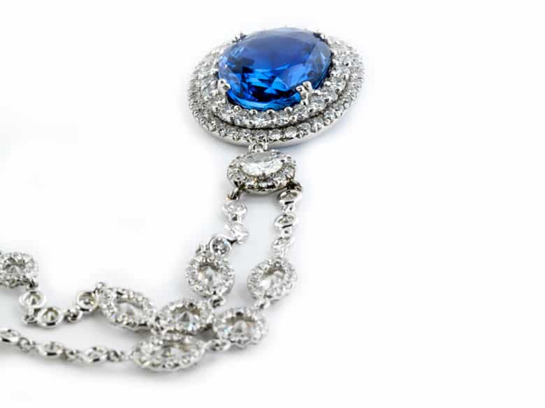 Detailabbildung: Saphir-Diamantcollier