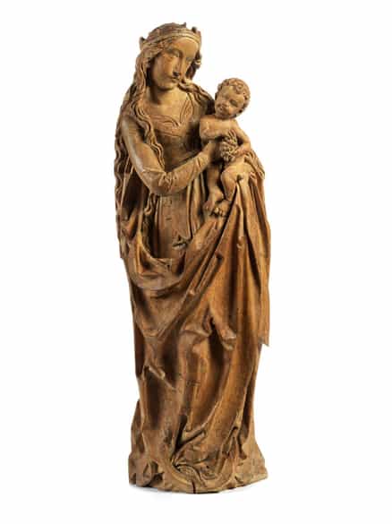 Detailabbildung: Schnitzfigur einer Mondsichelmadonna mit dem Kind
