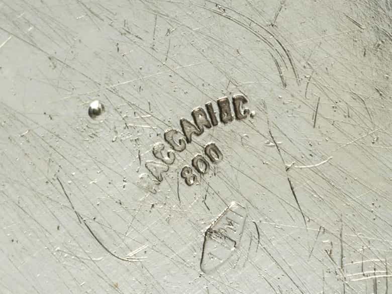 Detailabbildung: Silberne Kaffeekanne