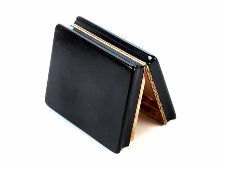 Detailabbildung: Höchst elegante, höfische Dose in Schildpatt, Gold und Mikromosaik